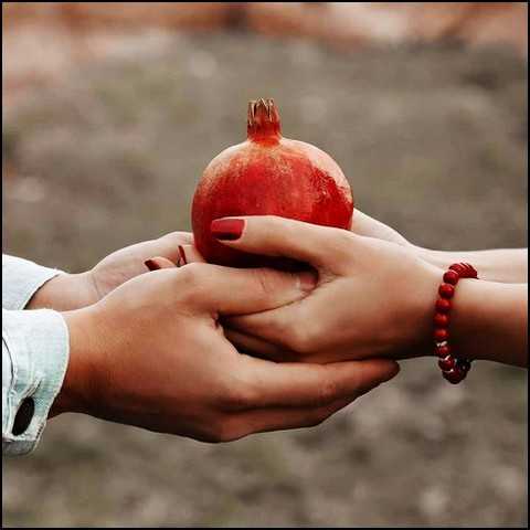 دانلود آهنگ آی انار انار بیا به بالینم شبنم گل نار بیا به بالینم مرتضی
